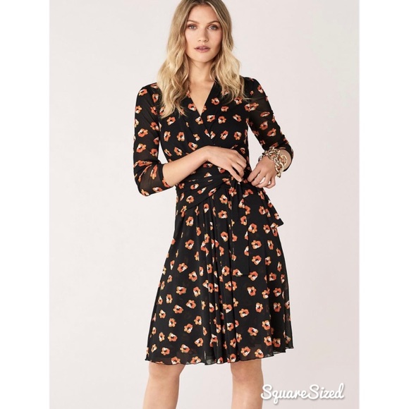 FRENCH CONNECTION Wrap V-neck Black Floral Pattern 3/4 Sleeve Knee Length Dr… - Picture 9 of 9